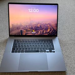 Apple MacBook Pro 16 Inch 2019 Intel i7 16GB RAM 512GB SSD,  Excellent Condition