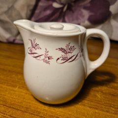 Vintage 1960s Dunn, Bennett and Co of Burslem small tea pot, England.