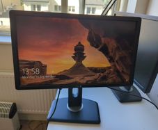 Dell Monitor P2212H - nice picture, VGA cable included