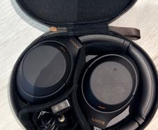 WH-1000XM4 Wireless Noise Cancelling Headphones