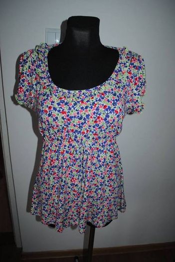 Per Una floral top size UK16 EU44 Postage included