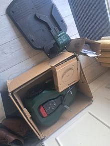 Robotic lawnmower