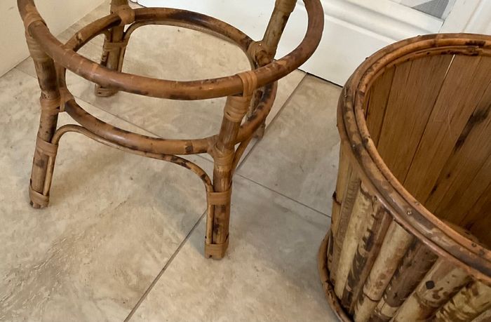 Pending Collection Vintage Bamboo Plant Stand