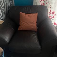 leather chair