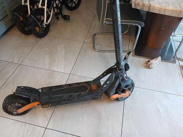 electric scooter