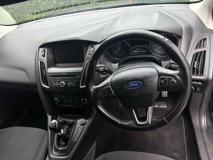 Ford Focus 1.0 Zetec S