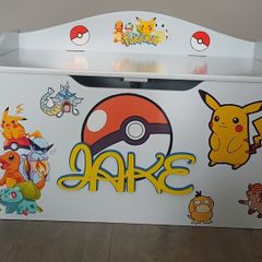 personalised toyboxes (you choose the name and theme)