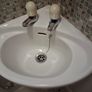 Corner sink and taps Image 3