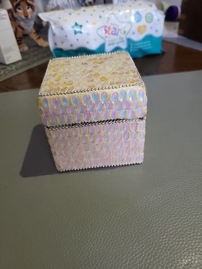 Trinket box