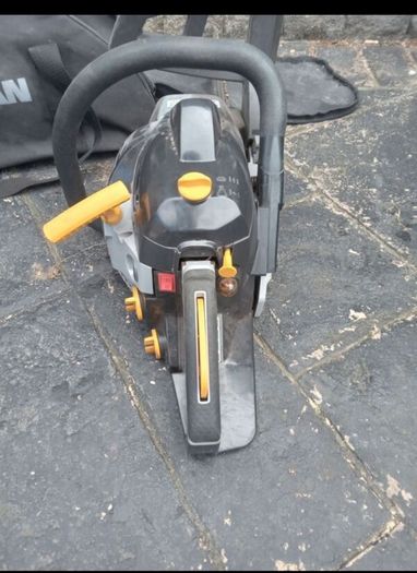 Titan chainsaw