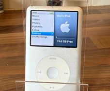 iPod Classic 6th Gen 80GB