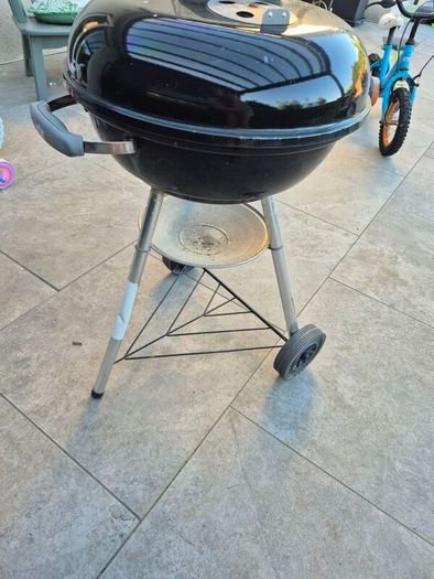 Weber Charcoal Bbq