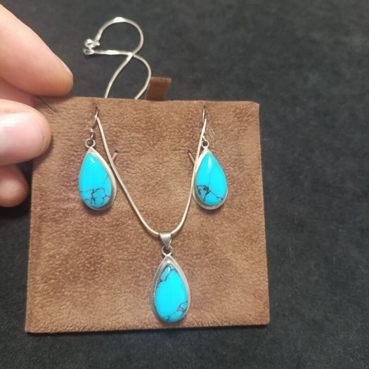 Vintage Sterling Silver Turquoise Teardrop Pendant Necklace & Earring Set Boxed