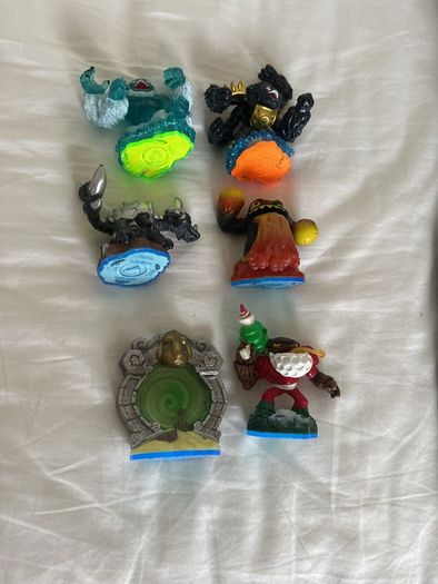 Skylanders from all 6 games Postage Available