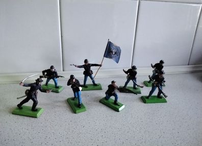 soldiers