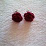 Clip on red rose earrings Image 3