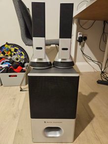Altec Lansing VS4221 2.1 powered speaker system