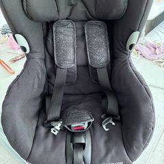 Maxi Cosi Axiss Car Seat