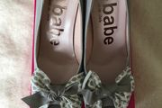 WEDGES - Le Babe Wedge Peep Toe Bow Shoes. Size 5