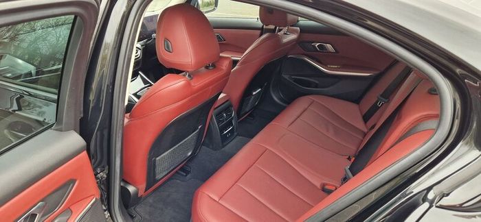 BMW 3 Series 330e G20 LCI  Sport Spec
