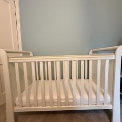 Mamas and Papas cot