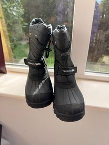 kids snow boots