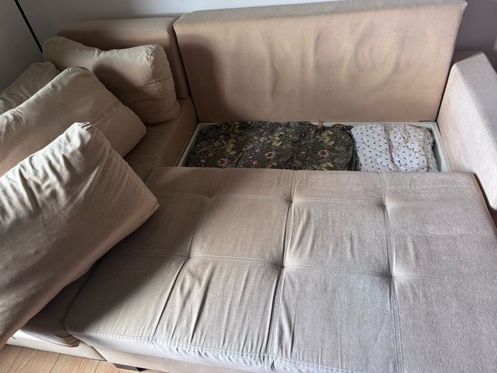 corner sofa-bed with storage