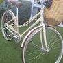Electra bike with basket Image 3