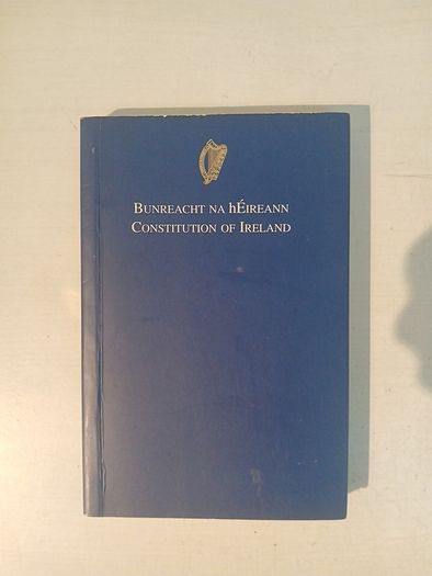 Bunreacht na hEireann/Constitution of Ireland