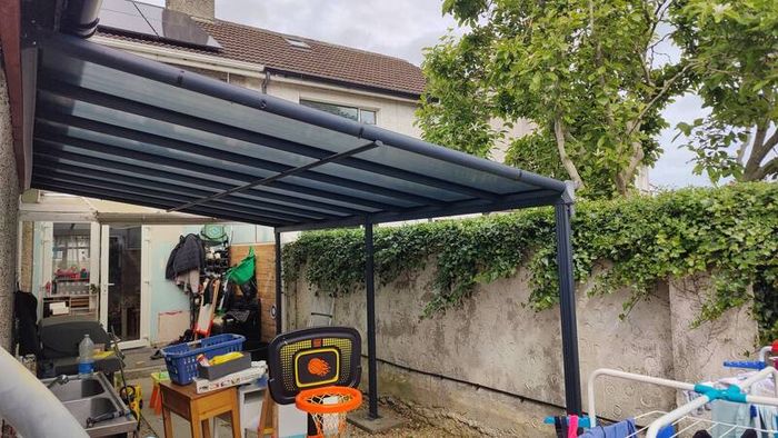 aluminium pergola
