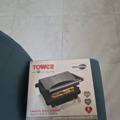 Tower grill and griddle