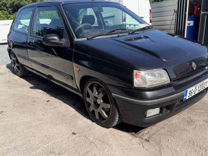 Clio 1.8 16V