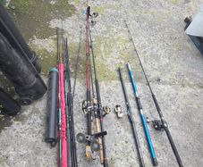qty of fishing tackle
