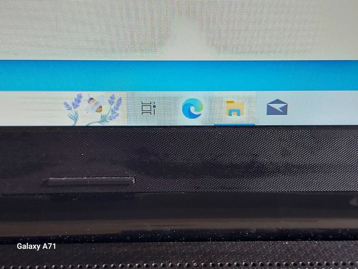 HP Laptop Model 15-da0072na, Intel Celeron N4000 CPU, 1.1GHz, 4GB Ram, 250GB HDD, Windows 10 Home, Microsoft Edge, Chrome