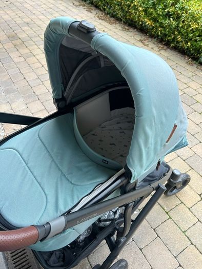 uppa baby V2 Full set (pram and car seat)