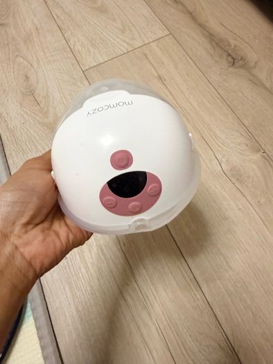 momscozy M5 breast pump