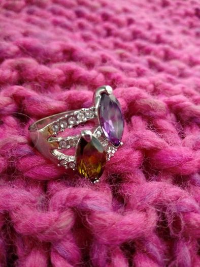 Costume ring