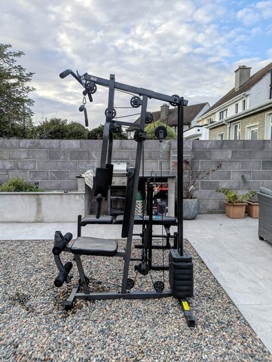 weights machine and bench