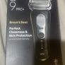 Braun shaver series 9 pro + with charging stand Image 3