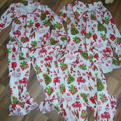 girls spanish Christmas pjs
