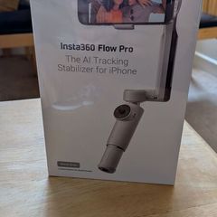 Insta360 Flow Pro
