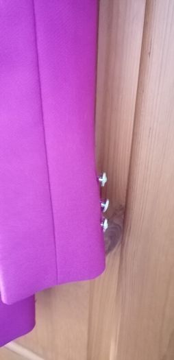 blazer  longer length size 14 riverisland. Very tiny pull hardly notice  hence the price