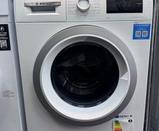 Bosch series 4 9kg washing machine (new display)