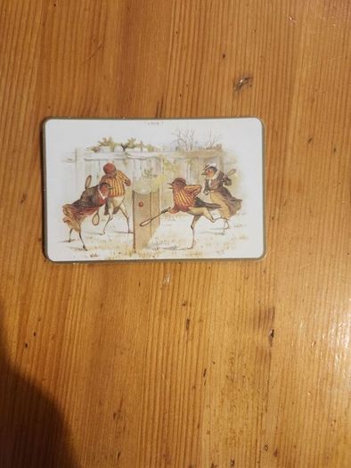 Beautiful Set Of 25 Reproduction  Vicorian Greeting Cards Of The Period 1860-1890 In Presentation Box. In Very Good Condition.
