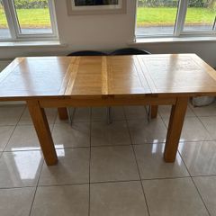 Extendable Wooden Dining Table