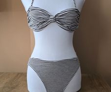 Bikini size EU40