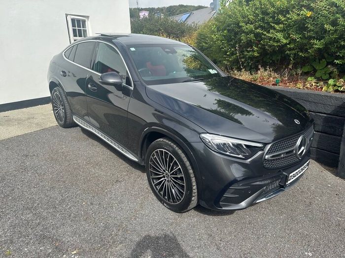 Mercedes-Benz GLC 300de Mercedes-Benz GLC 2023