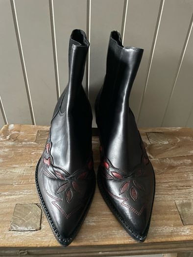 ankle boots Women Dries Van Noten Western Boots Size 39/6.