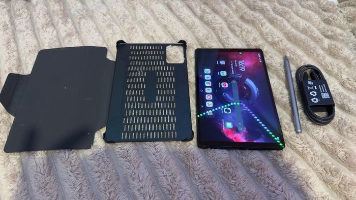 Lenovo Legion Tab Gen 3 12GB/256GB + Original Pen & Case + Warranty