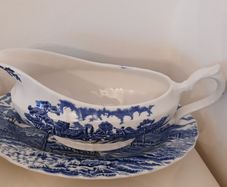 Myott Royal Mail Gravy  Bowl and Underplate Set